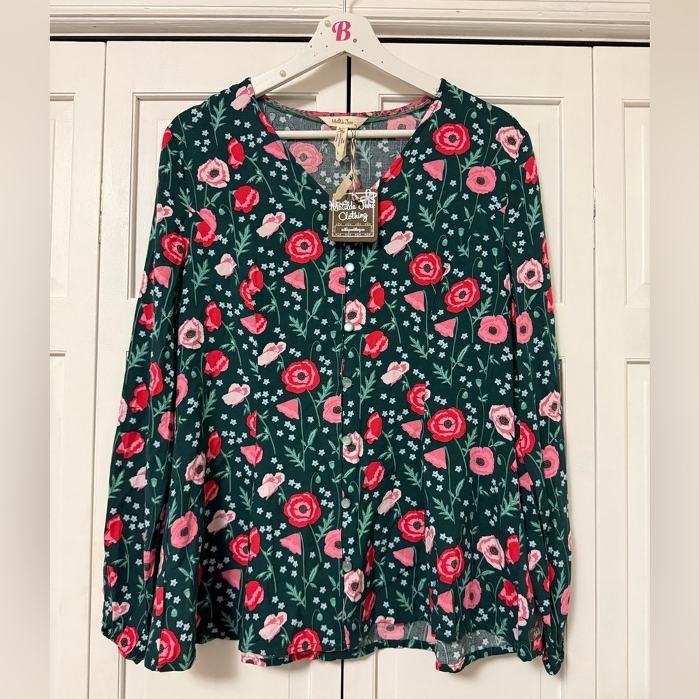 NWT Matilda Jane YESTERYEAR Tunic Medium Green Floral Top Cottagecore Prairie